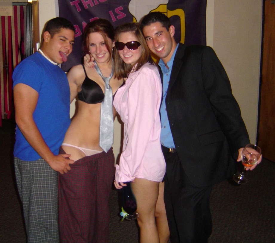 Party- drunk teenagers - amateurs pics 15-62423