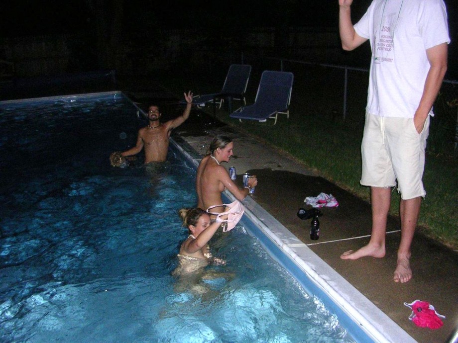 Night party & young girls in a pool 01