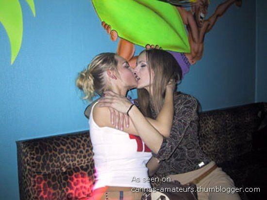 Kissing girlfriendss 02 