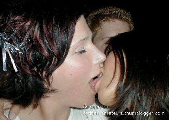 Kissing girlfriendss 02 