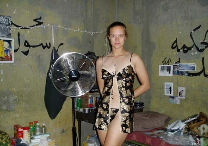 Amateur army girl in iraq