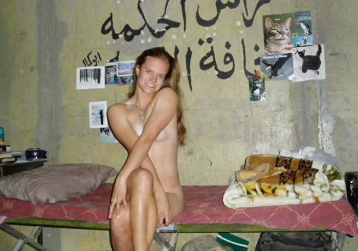 Amateur army girl in iraq