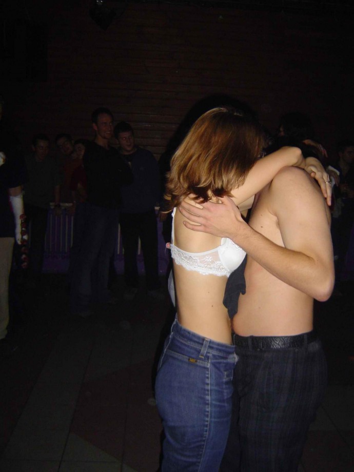 Naked partying / amateurs pics