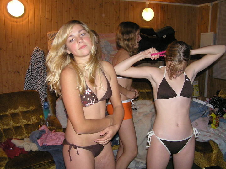 Teens in bikinis #15