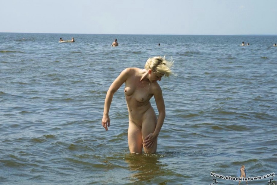 Beach (nudist) 036 