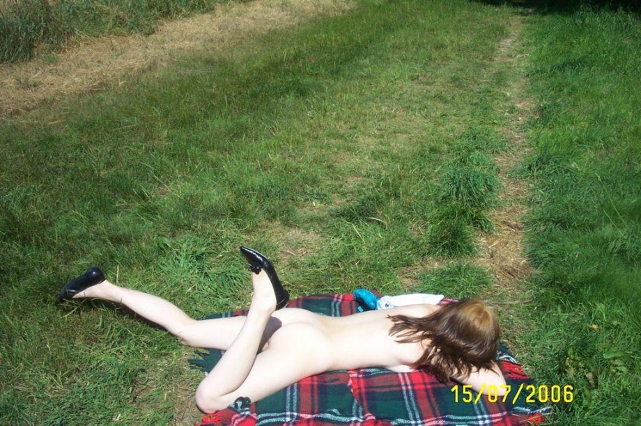 Amateur outdoor and homemade pics