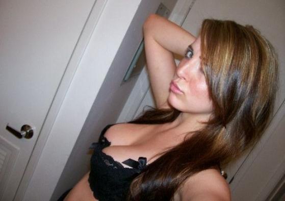 Girlfriends homemade pics 55