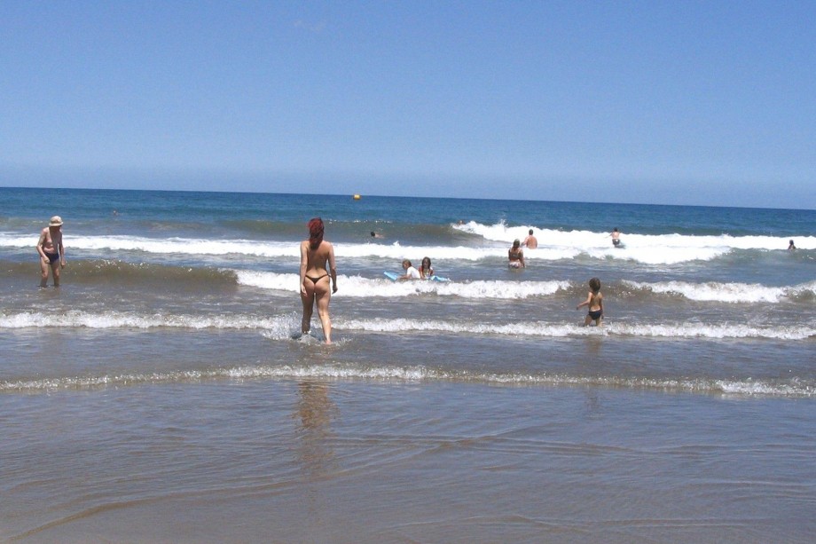 French girl, nude holidays in spain / beach pics