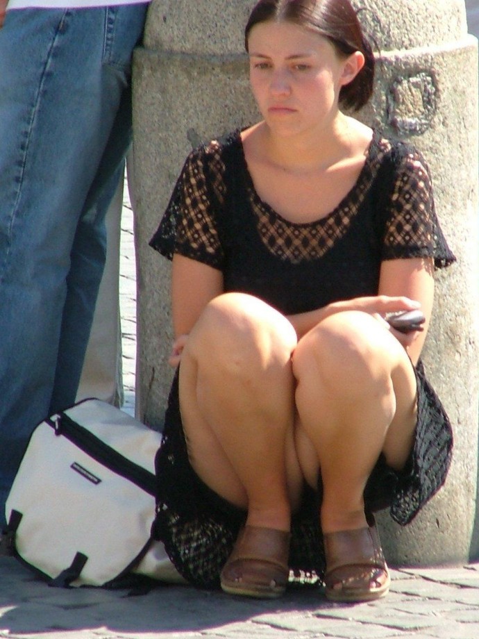 Amateur upskirt picture 1 