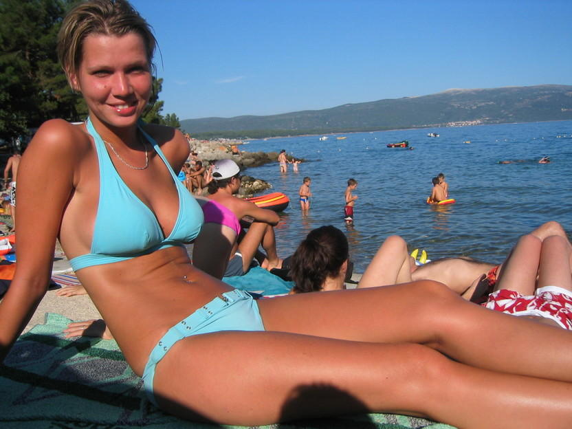 Amateur girlfriend on holiday in croatia