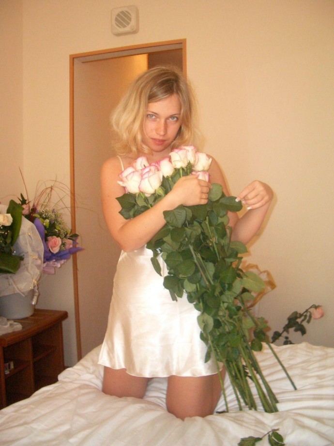 Amateur hot bride a her wedding night