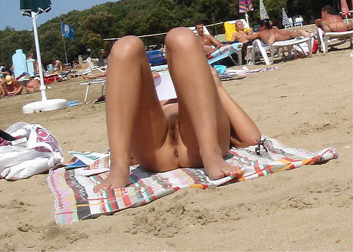 Voyeur at nudistbeach / fkk 