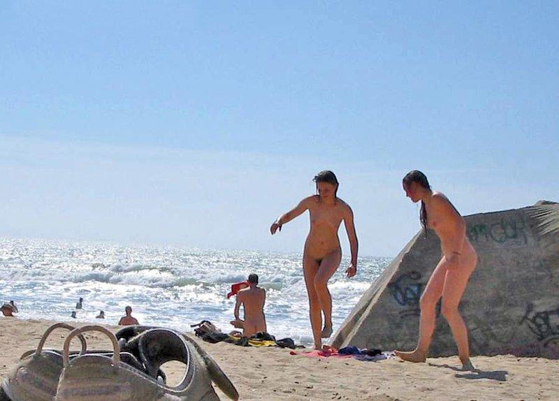 Voyeur at nudistbeach / fkk 