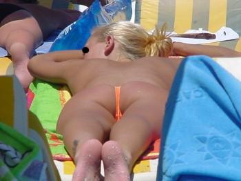 Beach & voyeur pics 