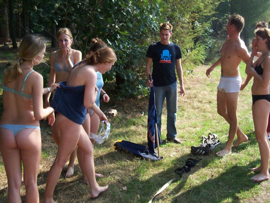 Students and their college outdoor initiations