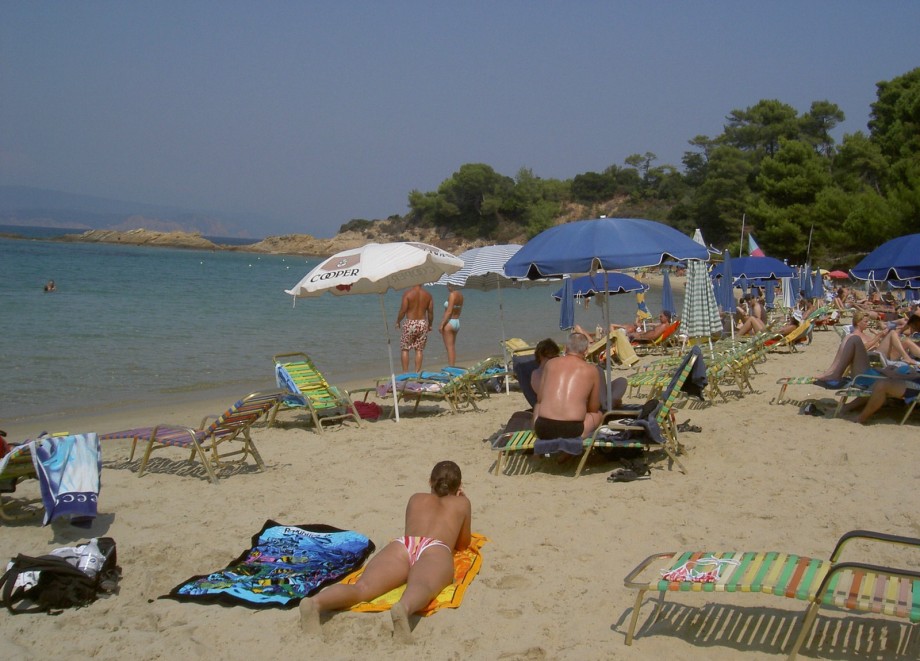 Holidays with girlfriend - on the beach