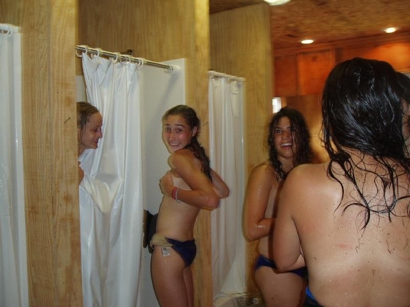 Girls in the shower 2