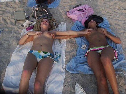 Amateurs: handbras on the beach. part 1. 