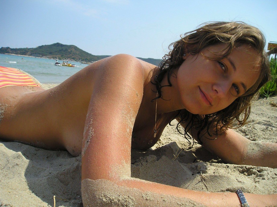 Czech amateur girl lucie on holiday at the seaside