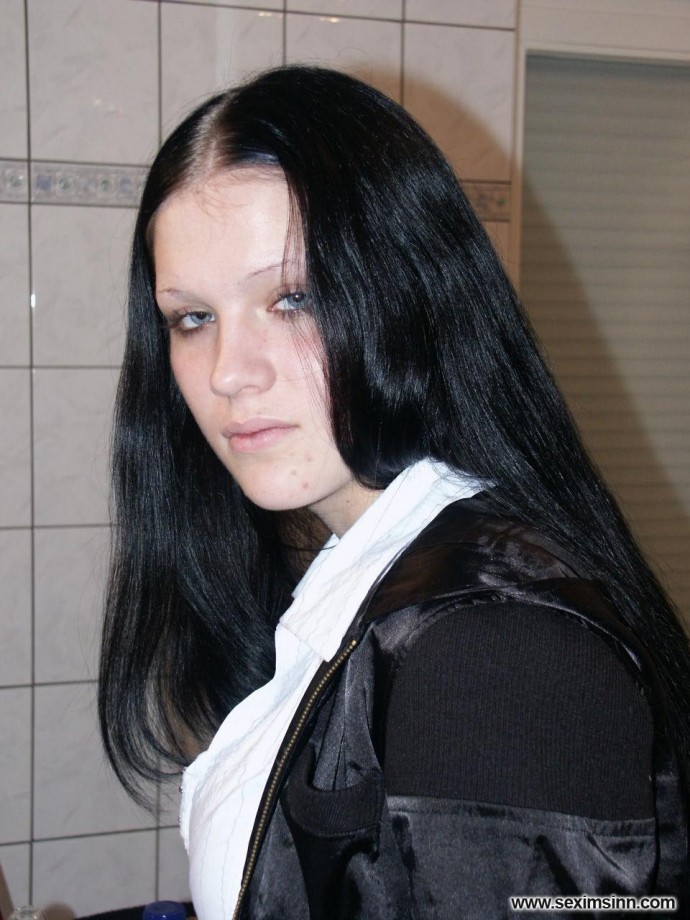 Nice ex girl chantal in bathroom 