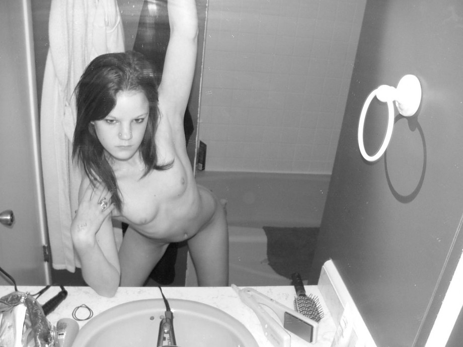 Bw bathroom naked selfshot session 