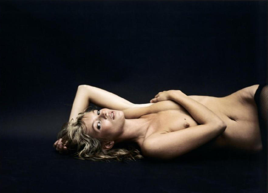 Naked celebrity - kate moss 