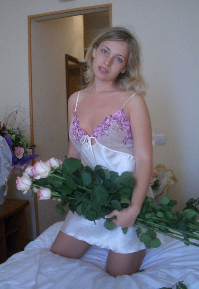 Naughty amateur brides - big collection