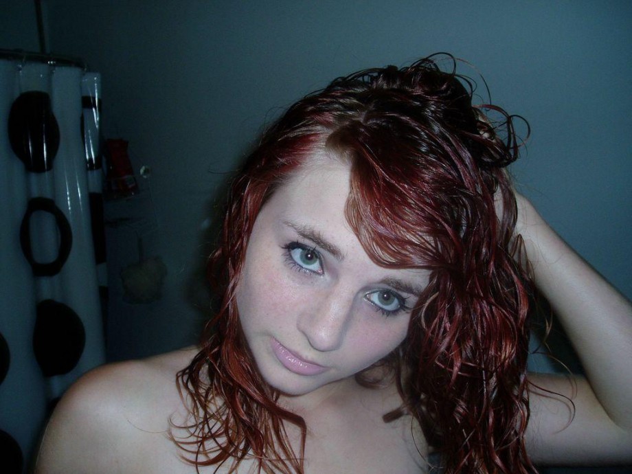 A sweet redhead amateur teen 