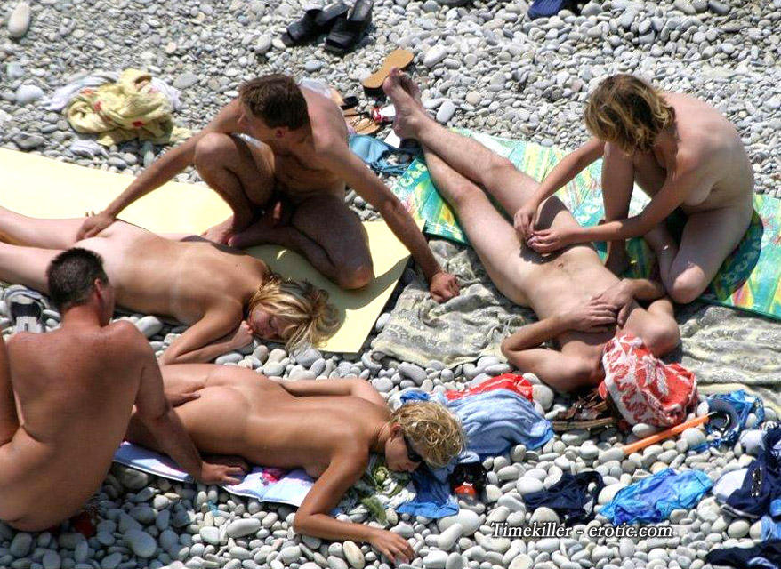 Hardcore amateurs photos from nude beach no.02 