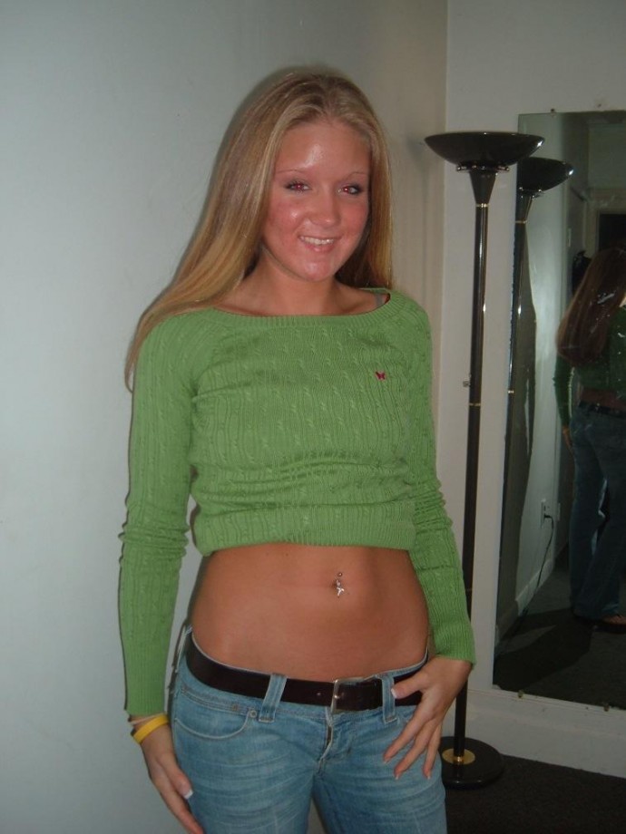 Blonde teen amateur girlfriend zoe 