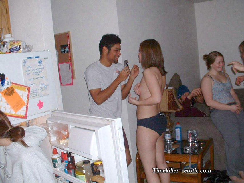 Girls at party- drunk teenagers - amateurs pics 28