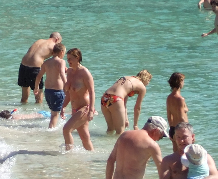 Topless beech girls mallorca 