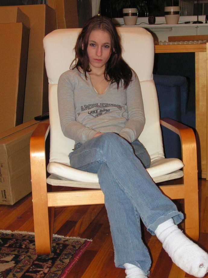 Teen girl in tight jeans 