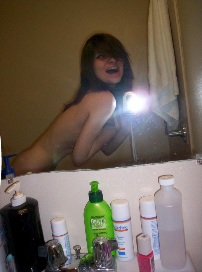 Girlfriend selfshot pics 013 