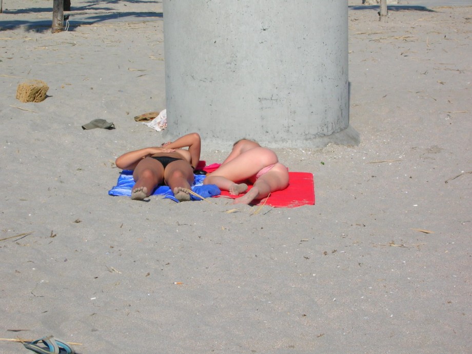 Russian and ukrainian girls on beach kazantip