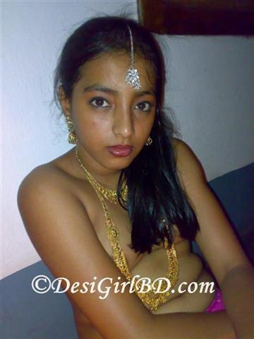 Amateur bangladeshi sexbomb