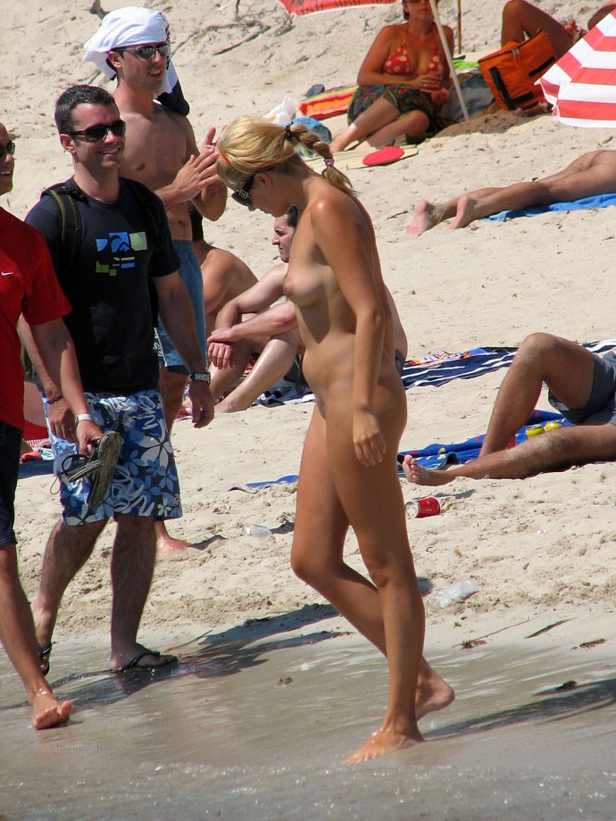 Beach flashing - nude in public beach - 13