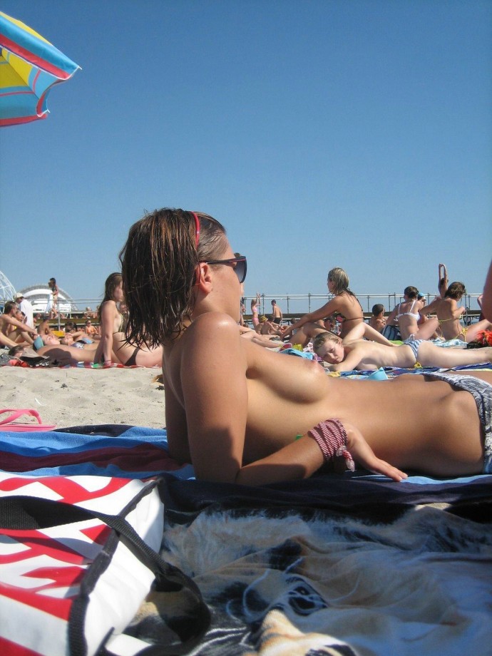 A good topless girl on the beach