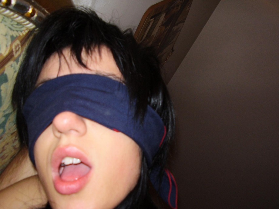 Italian wife loves to be blindfolded and fucked