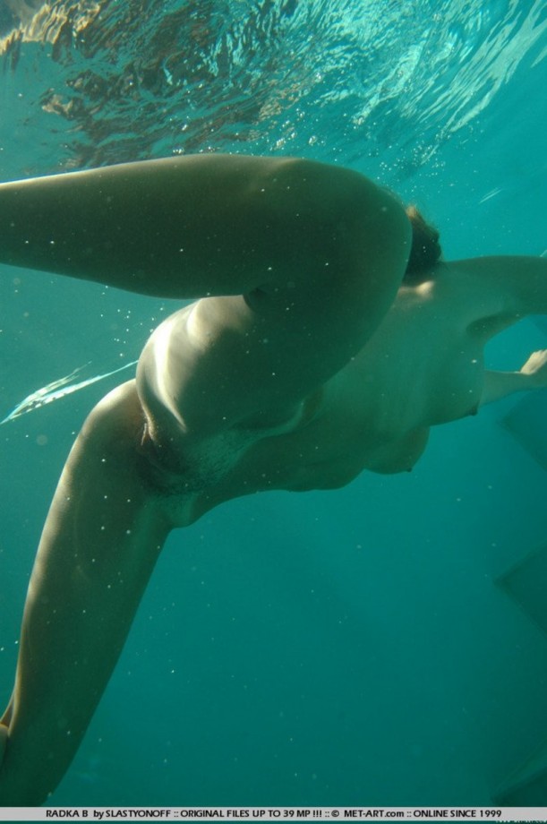 Naked girls underwater