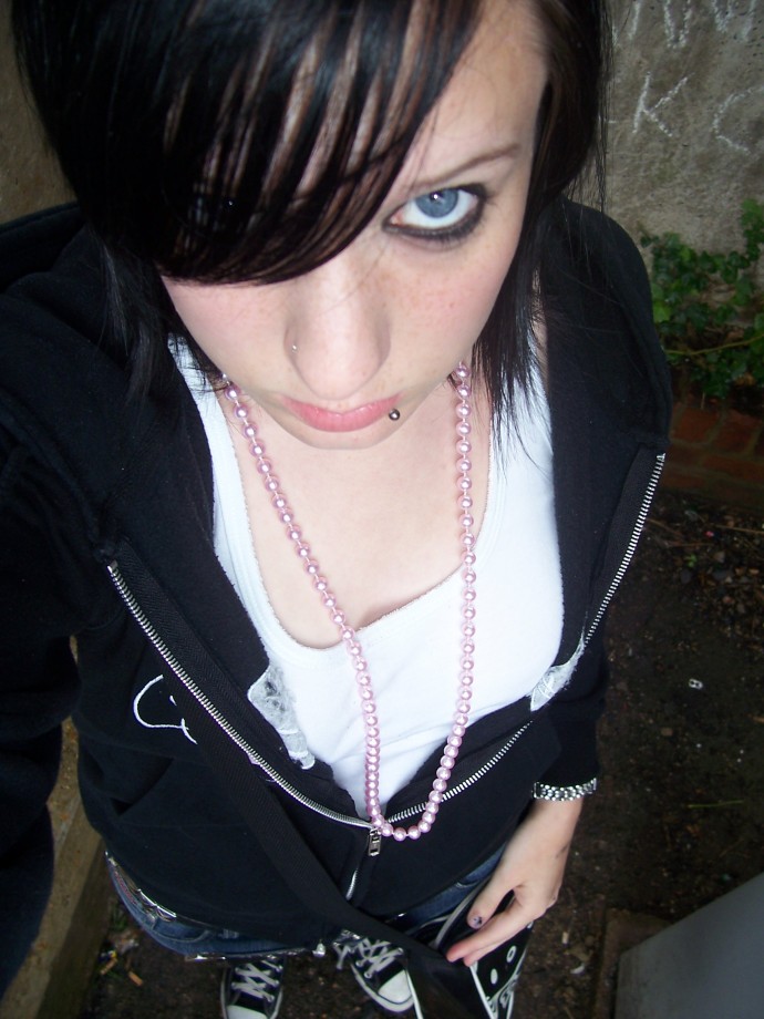 Emo gorlfriend - selfshot