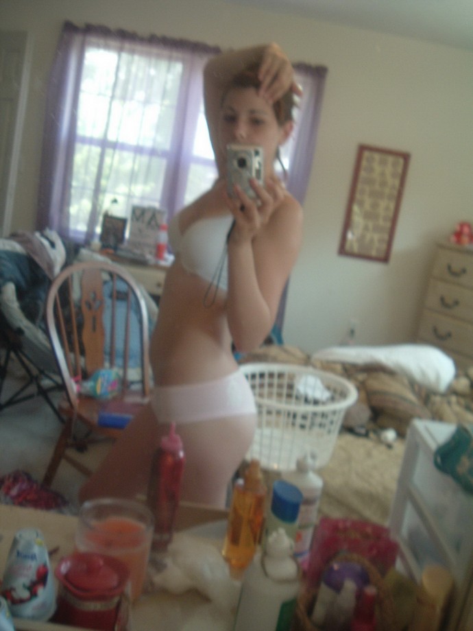 Girlfriend messy - selfshot