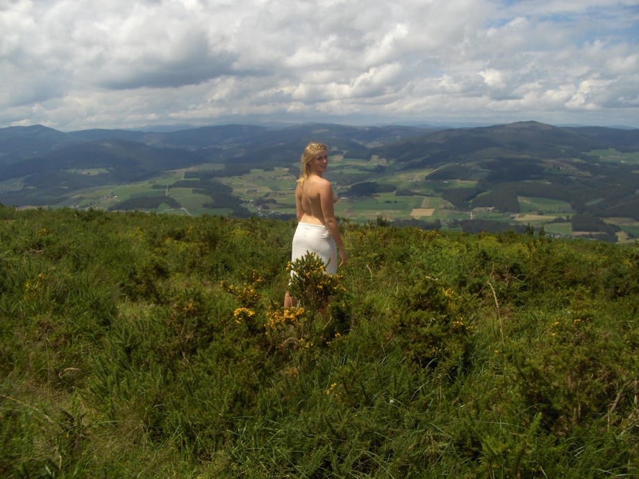 Nature girls