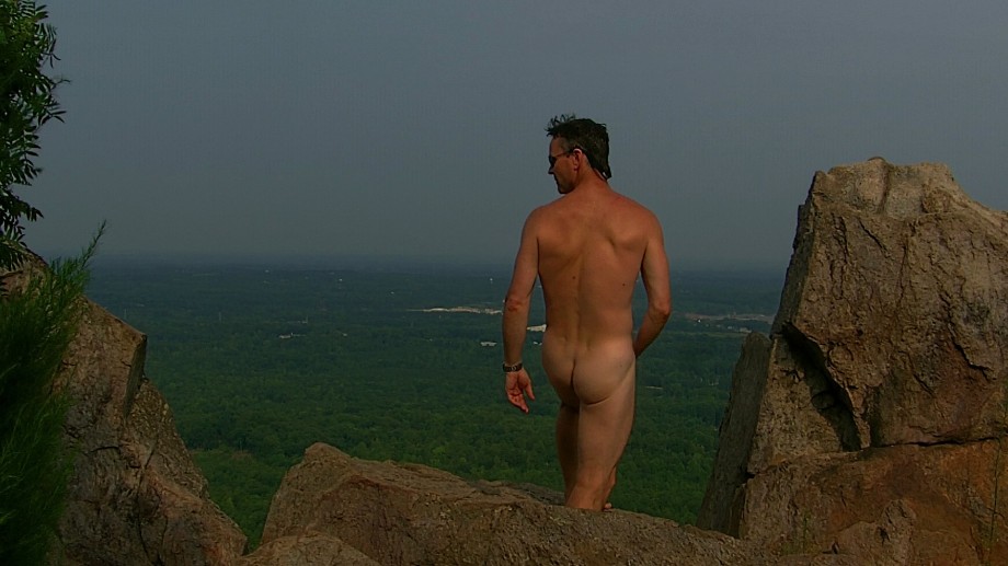 Amateur male mountaintop