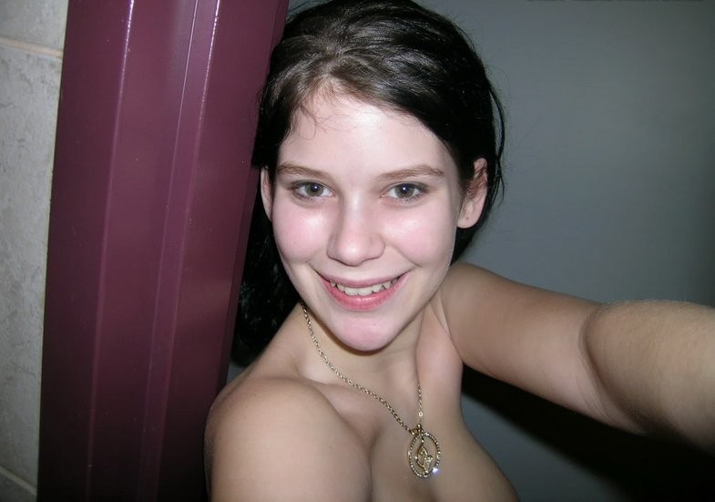 Selfshots - hot young girl