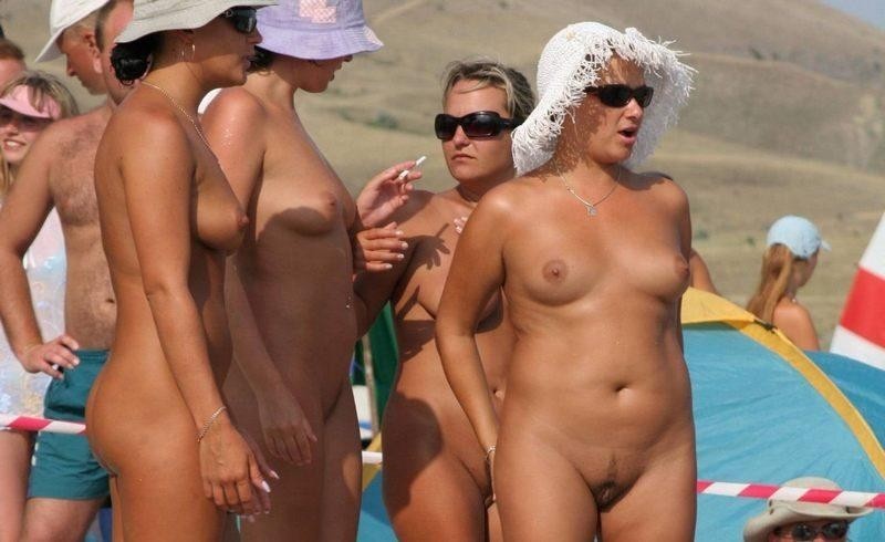 Nudist fkk summer time hotties on the beach