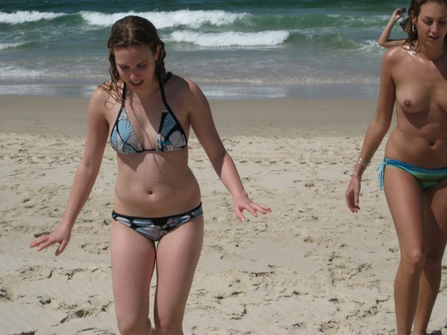 Teens on the beach - 004 - part 2