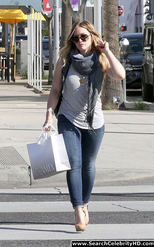 Hilary duff - out and about shopping candids in beverly hills - celebrity