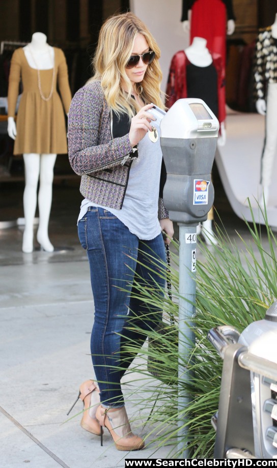 Hilary duff - out and about shopping candids in beverly hills - celebrity