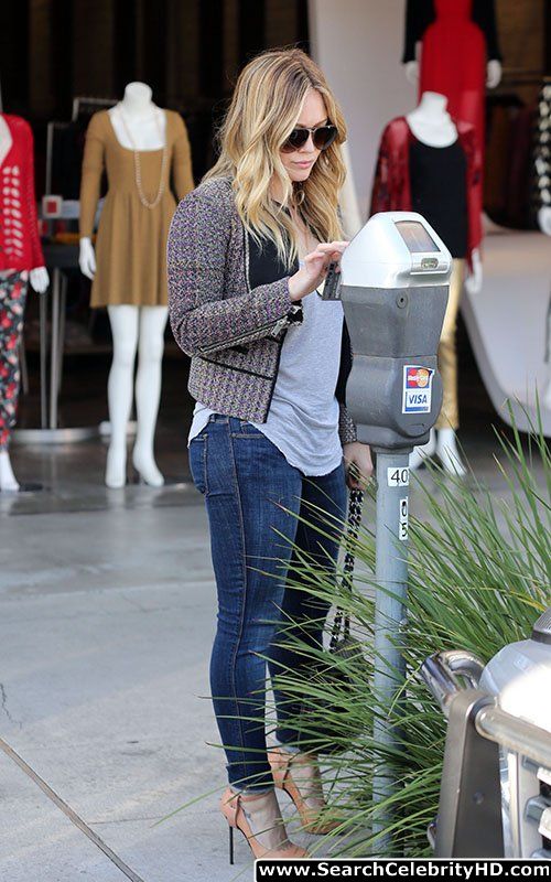 Hilary duff - out and about shopping candids in beverly hills - celebrity